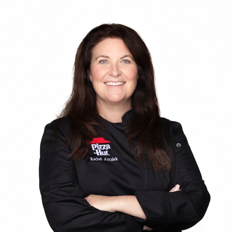 Headshot of Rachel Antalek