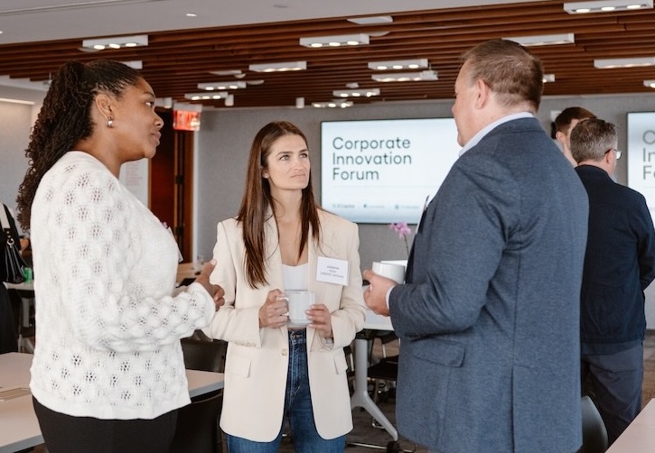 Innovation executives talking at the Corporate Innovation Forum