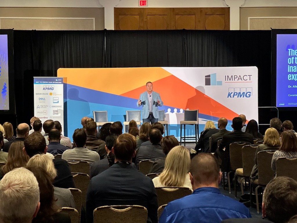 Cliff Justice, US Leader of Enterprise Innovation at KPMG, delivers a mainstage talk on “Preparing Your Enterprise for an Accelerating Pace of Change.”