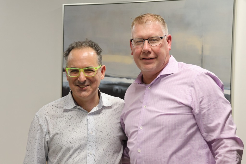 Scott Kirsner of InnoLead with Michael Cross of Entergy’s KeyString Labs.