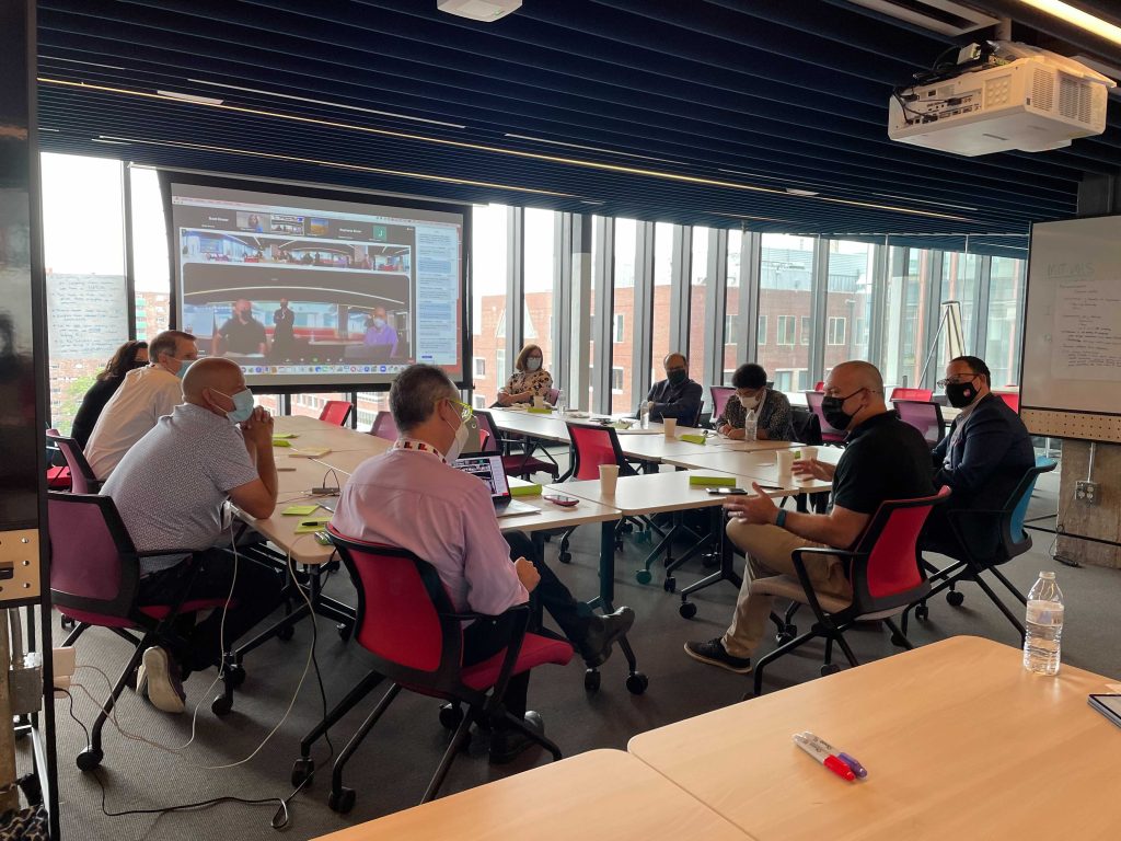 Held at MIT’s InnovationHQ building in collaboration with PA Consulting, our September roundtable focused on how “conscious consumers” are influencing large organizations.